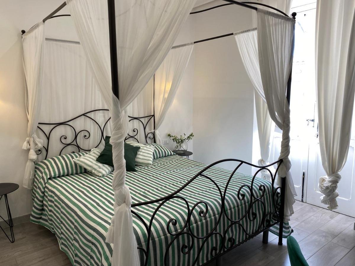 Bed and Breakfast Noto Centro Екстер'єр фото